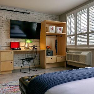 Queen Loft